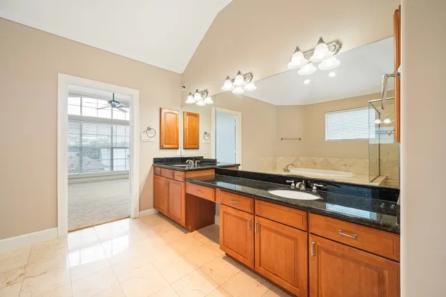 $3,150 | 418 Fowler Street, Houston, TX 77007