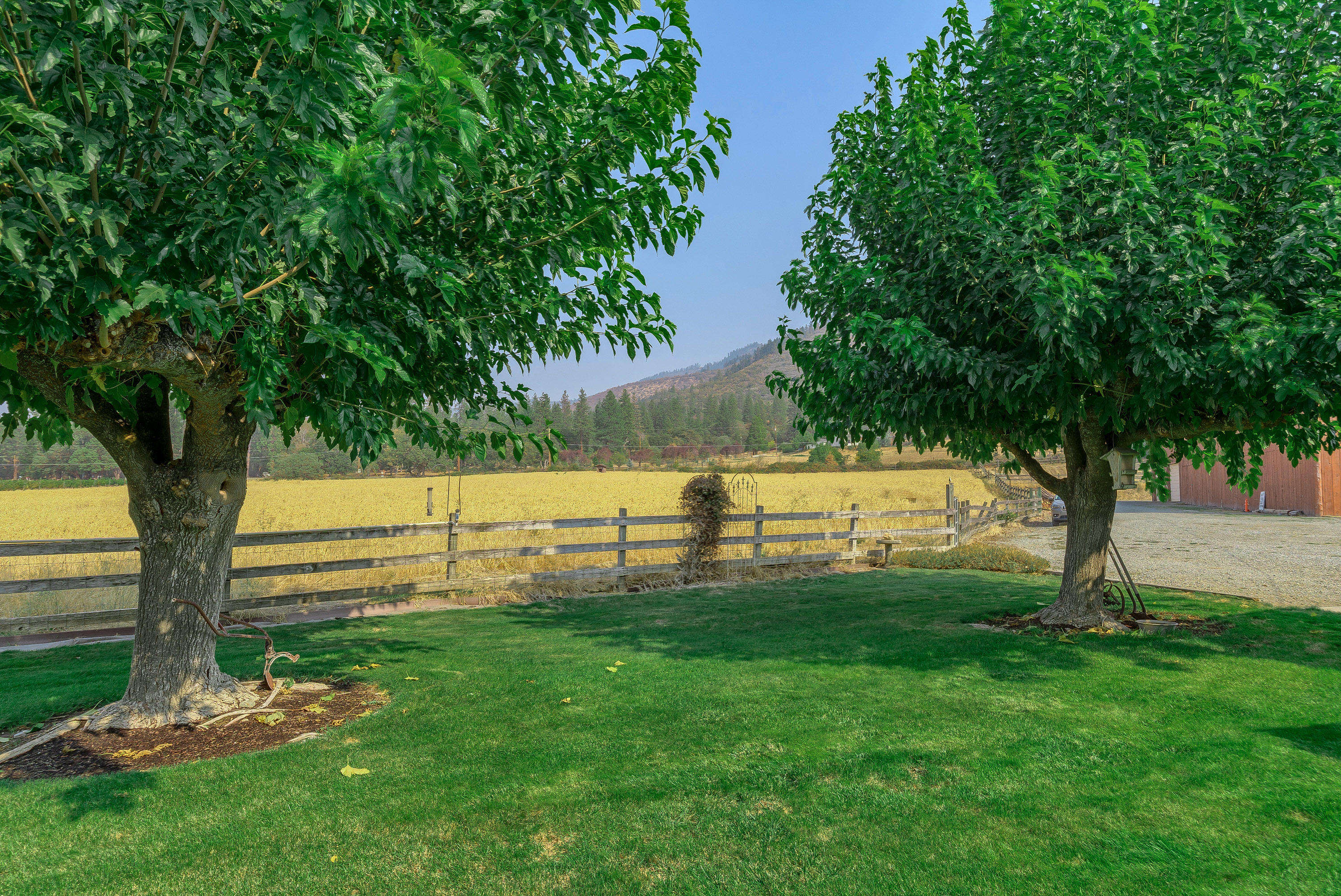 1480 Upper Applegate Road Jacksonville, OR 97530 - Photo 51 of 52 UA(27)