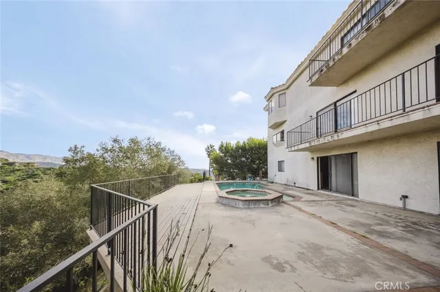 $3,100,000 | 1978 Starvale Road, Glendale, CA 91207