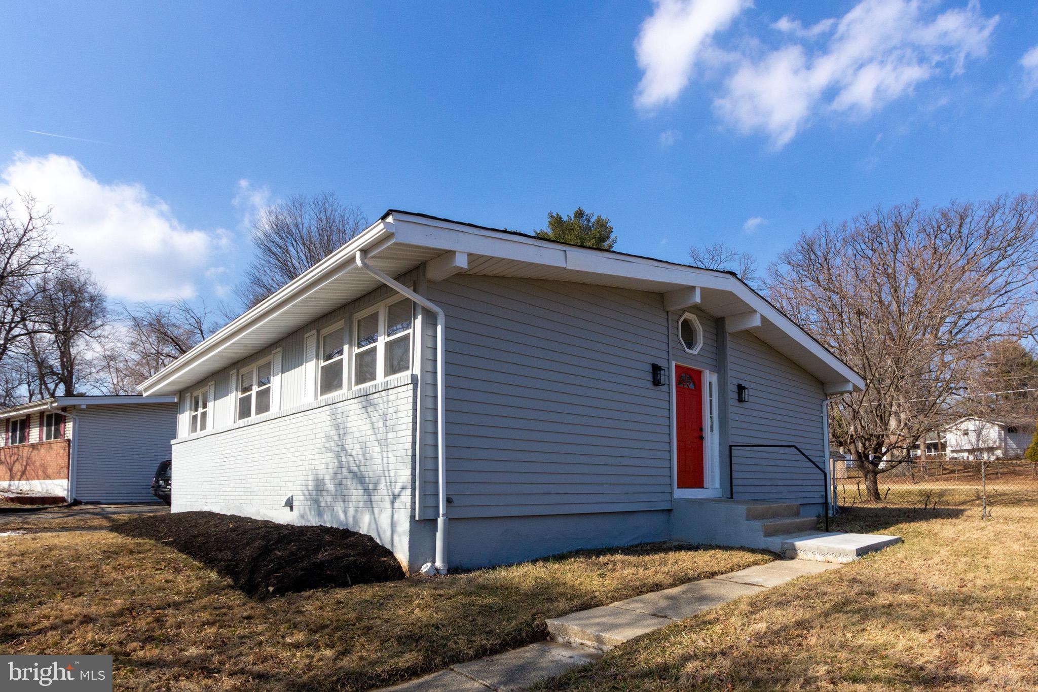8206 Arrowhead Road Pikesville, MD 21208 - Photo 3 of 47 Main Entrance