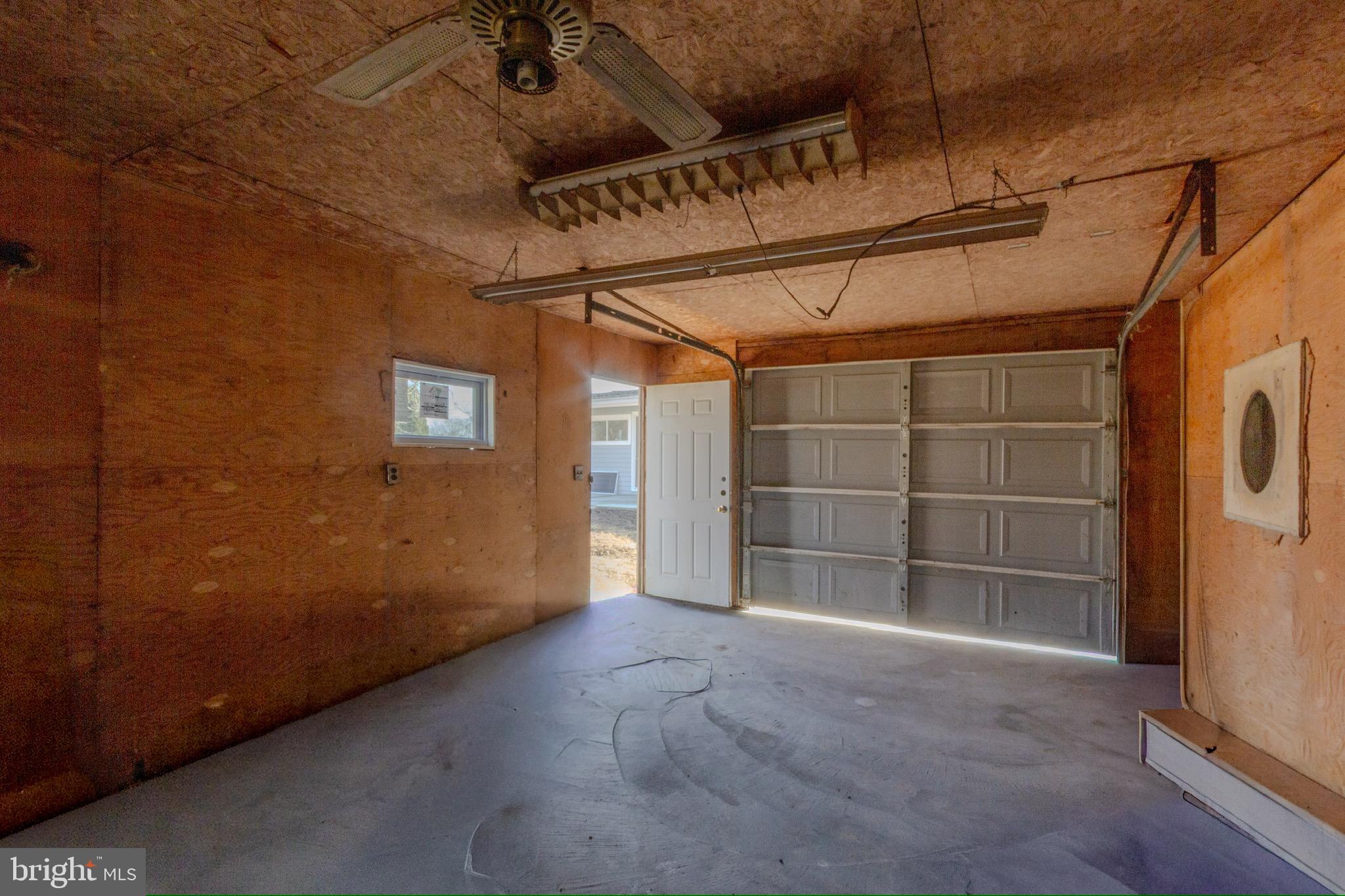 8206 Arrowhead Road Pikesville, MD 21208 - Photo 44 of 47 Garage