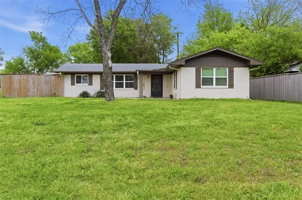 $220,000 | 7408 Scenic Drive, Lone Oak, TX 75453