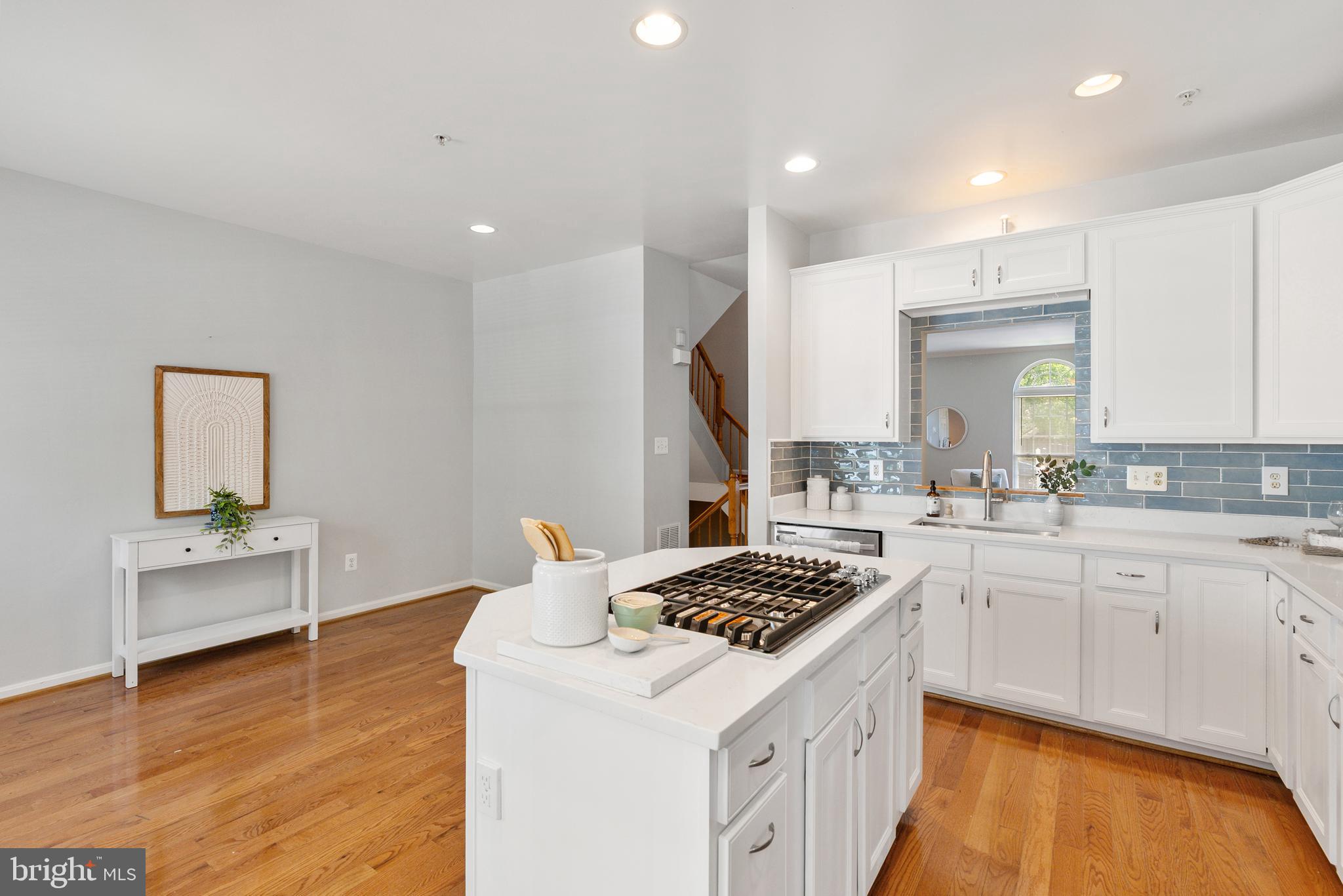 2452 Jostaberry Way Odenton, MD 21113 - Photo 13 of 41 Kitchen