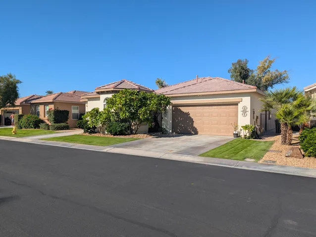 $580,000 | 82620 Grant Drive, Indio, CA 92201