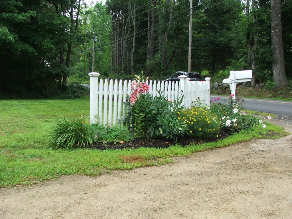 81 Meredith Neck Road Meredith, NH 03253 - Photo 18 of 28