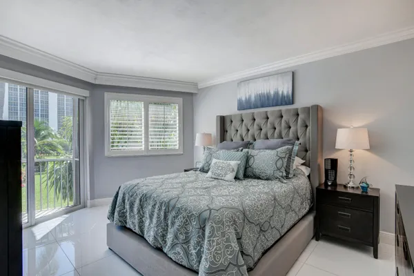 $5,400 | 2730 Banyan Road, Unit 26, Boca Raton, FL 33432