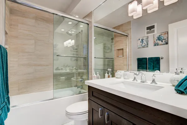 $5,400 | 2730 Banyan Road, Unit 26, Boca Raton, FL 33432