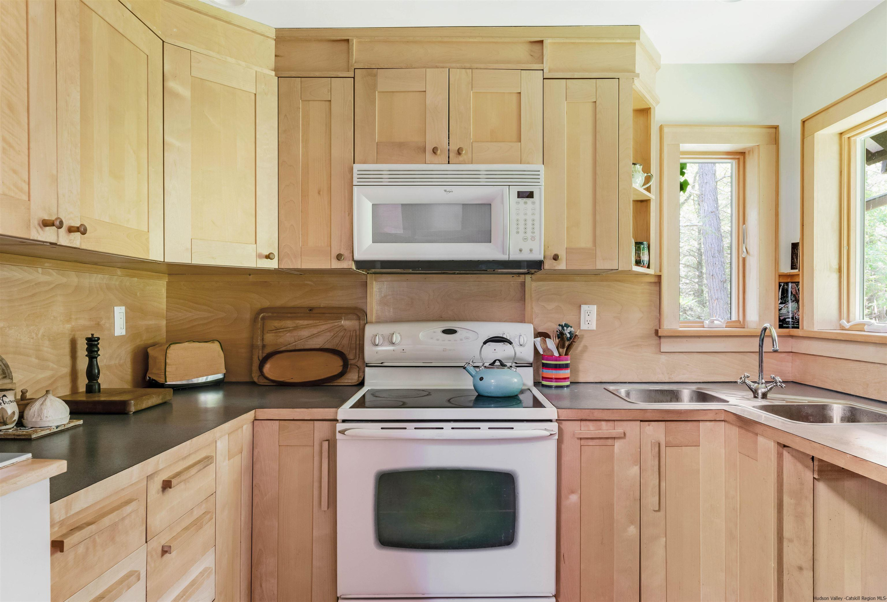 445 Stoll Road Saugerties, NY 12477 - Photo 13 of 26 Photo 13