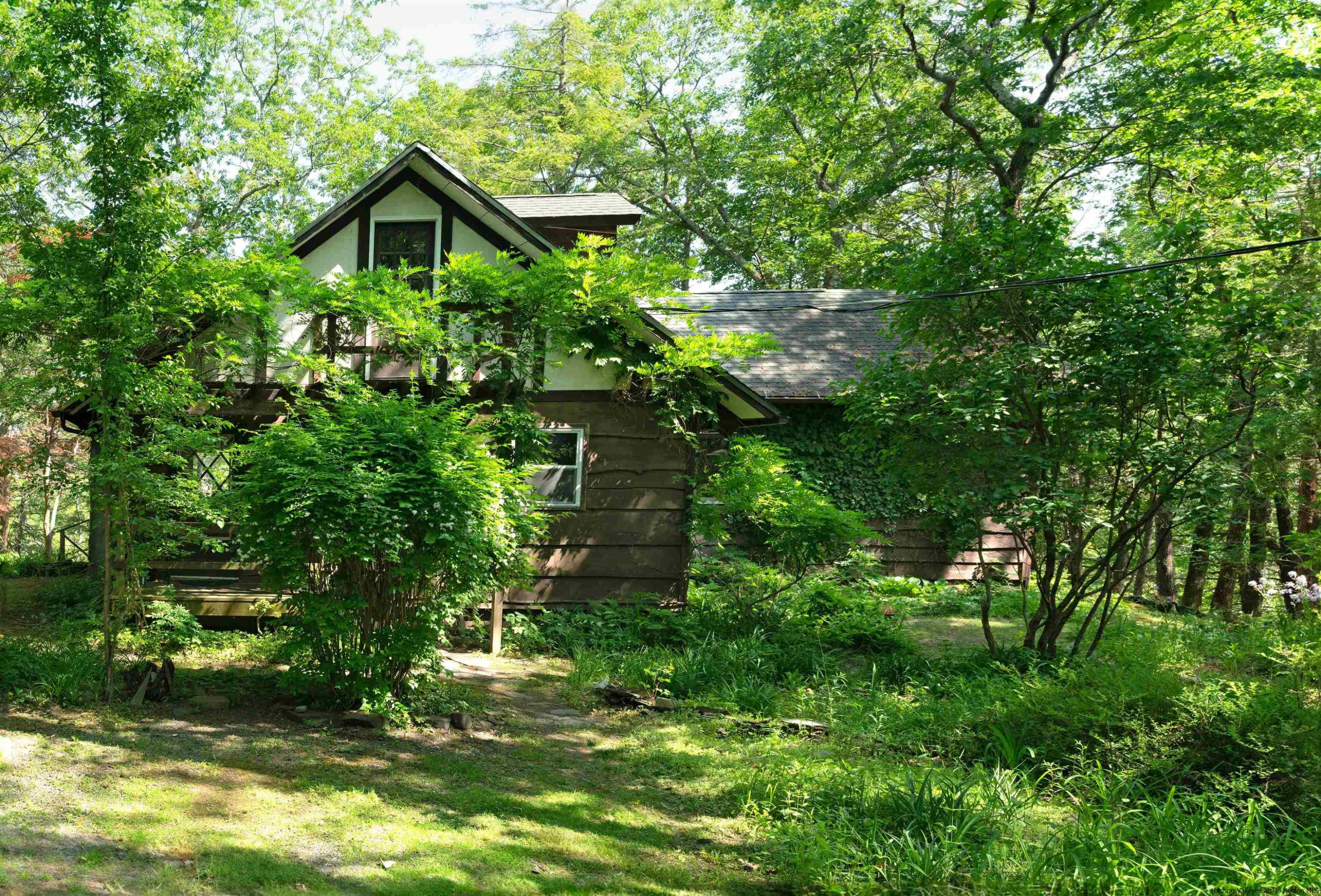 445 Stoll Road Saugerties, NY 12477 - Photo 3 of 26 Photo 3