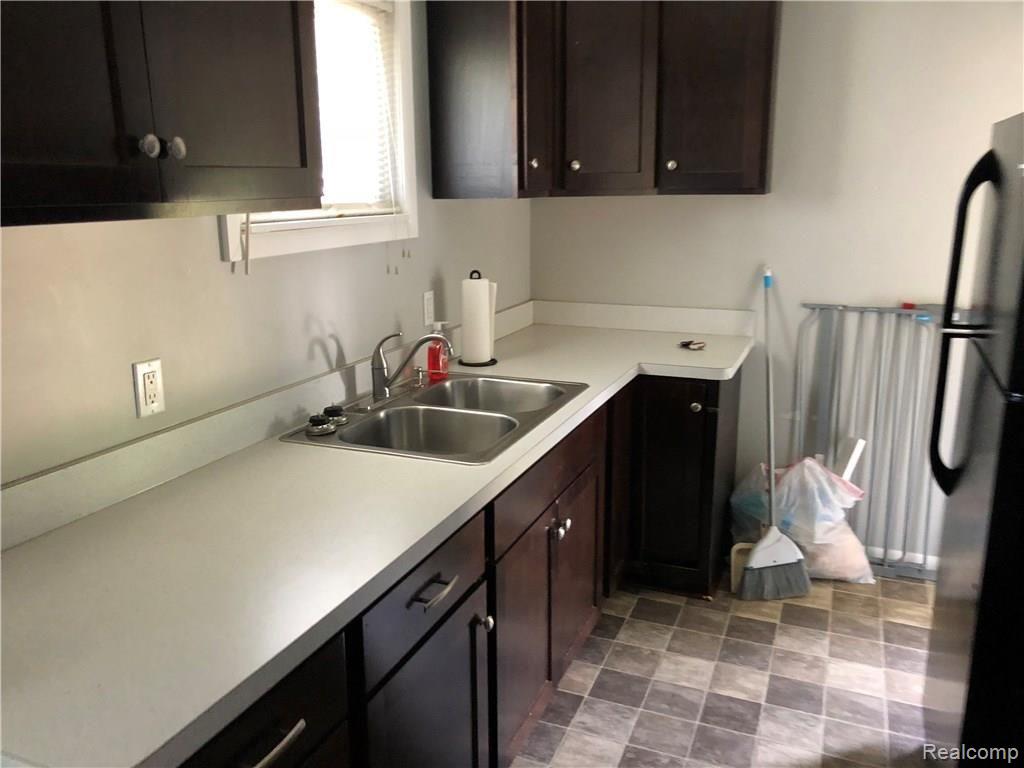 6107 Hopkins Road Flint, MI 48506 - Photo 9 of 10 Photo Jun 14, 4 01 15 PM.jpg