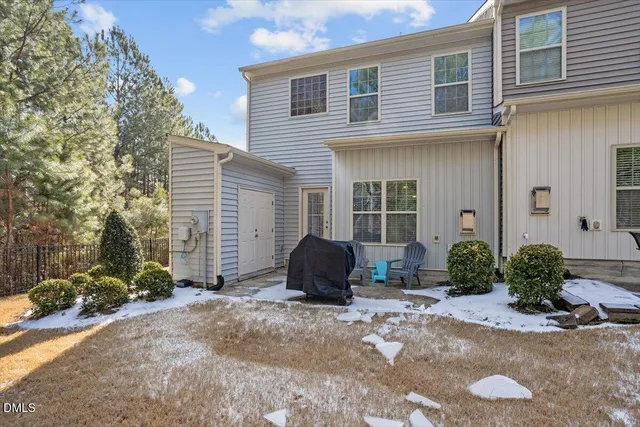 $389,000 | 231 Cypress Hill Lane, Holly Springs, NC 27540