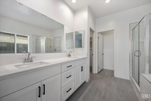 $549,000 | Undisclosed Address, Bakersfield, CA 93311