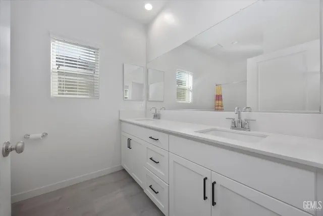 $549,000 | Undisclosed Address, Bakersfield, CA 93311