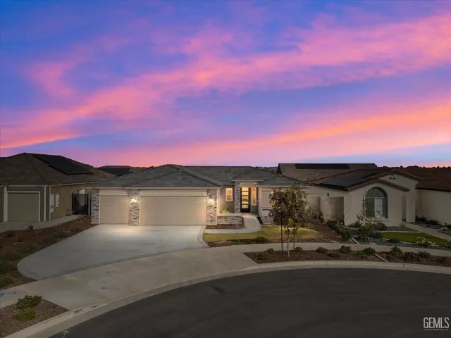 $549,000 | Undisclosed Address, Bakersfield, CA 93311