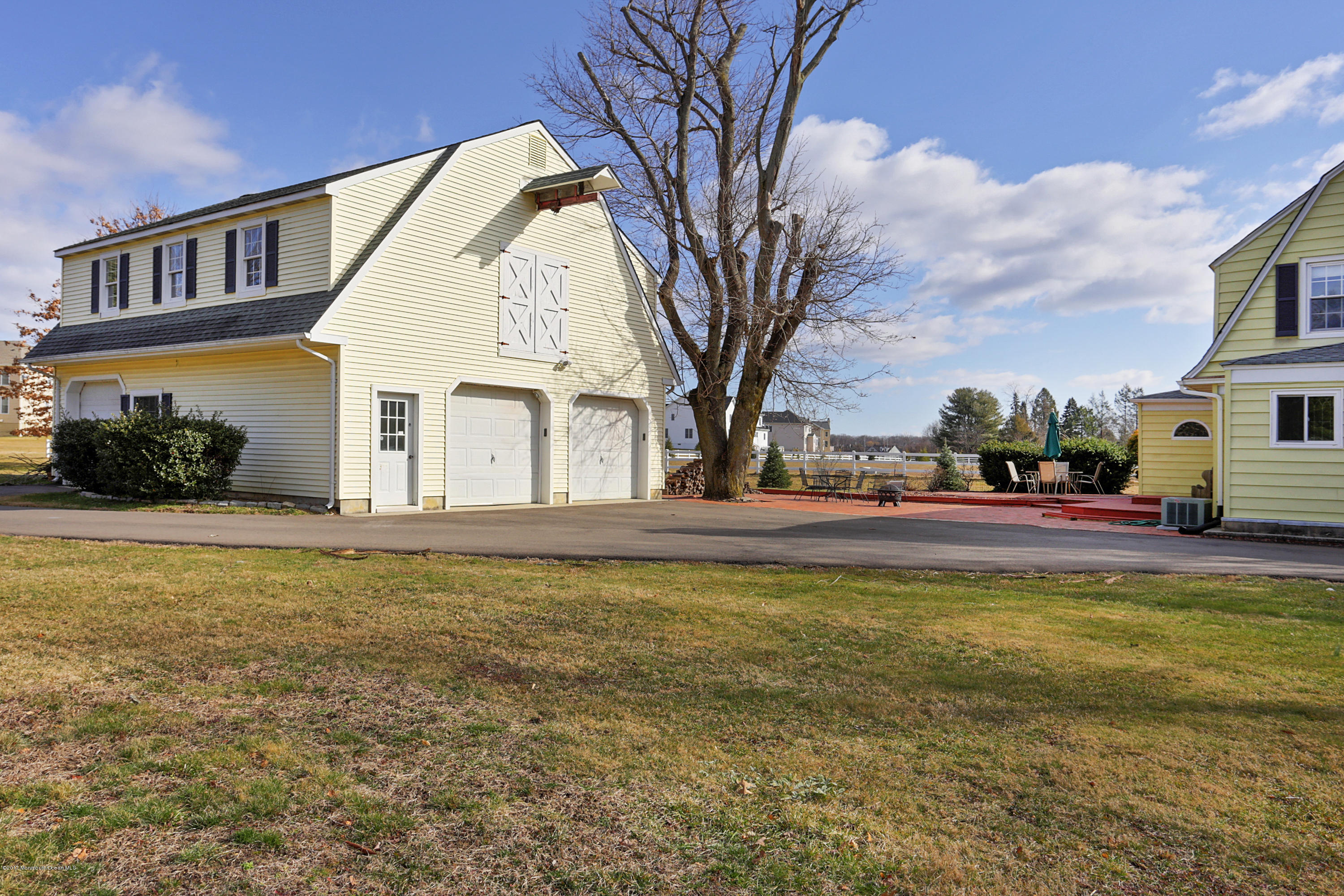 566 Adelphia Road Freehold, NJ 07728 - Photo 3 of 28 IMG_6344_5_6
