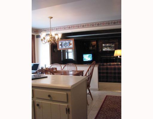 2393 Mill Grove Road Upper St. Clair, PA 15241 - Photo 8 of 18 Kitchen.