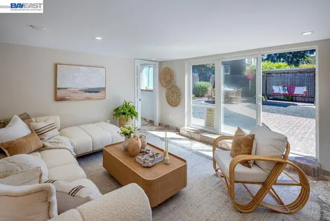$1,498,000 | Westbrae, Berkeley, CA 94702