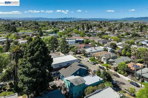 $1,498,000 | Westbrae, Berkeley, CA 94702