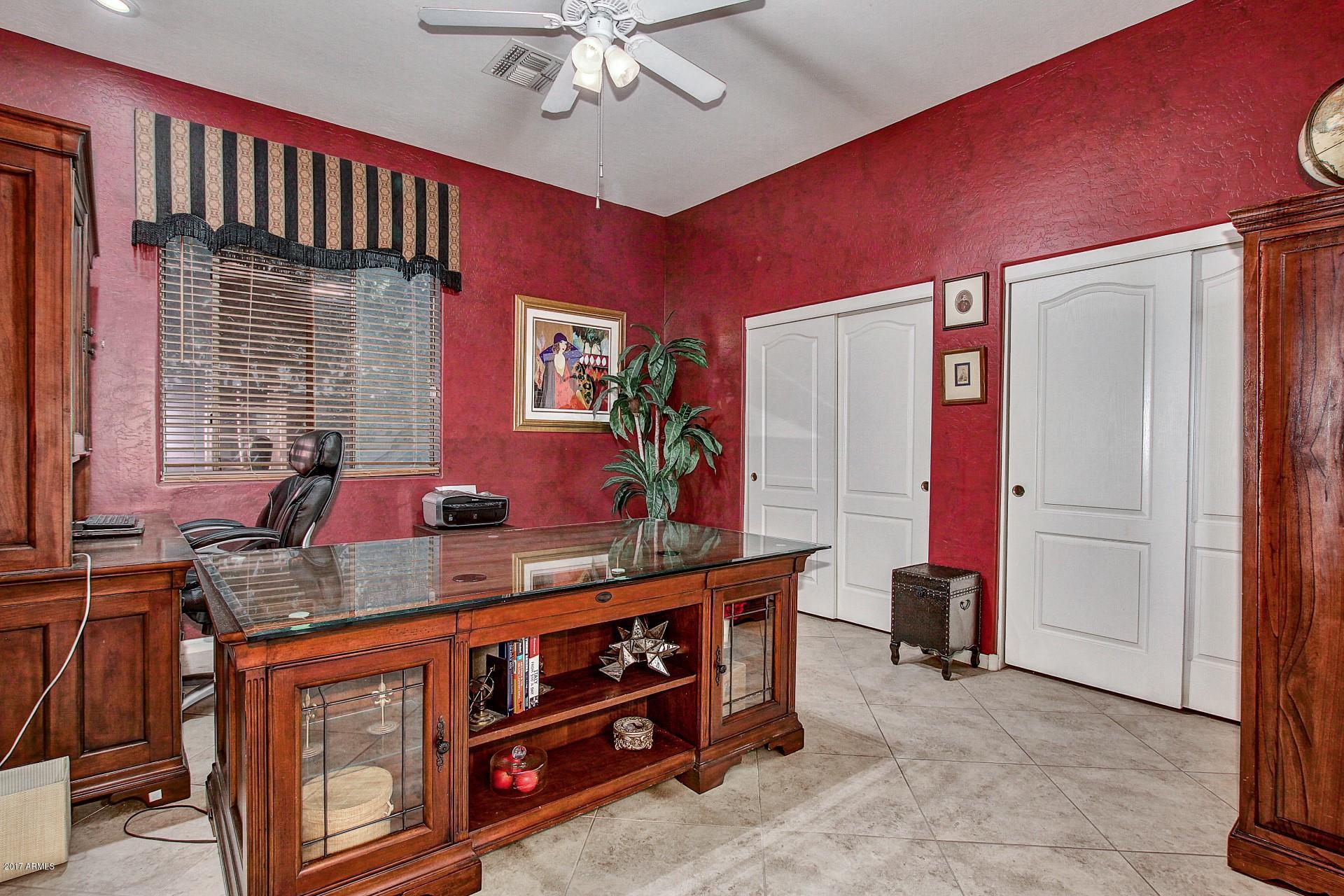 1646 East Cullumber Street Gilbert, AZ 85234 - Photo 13 of 37 Office