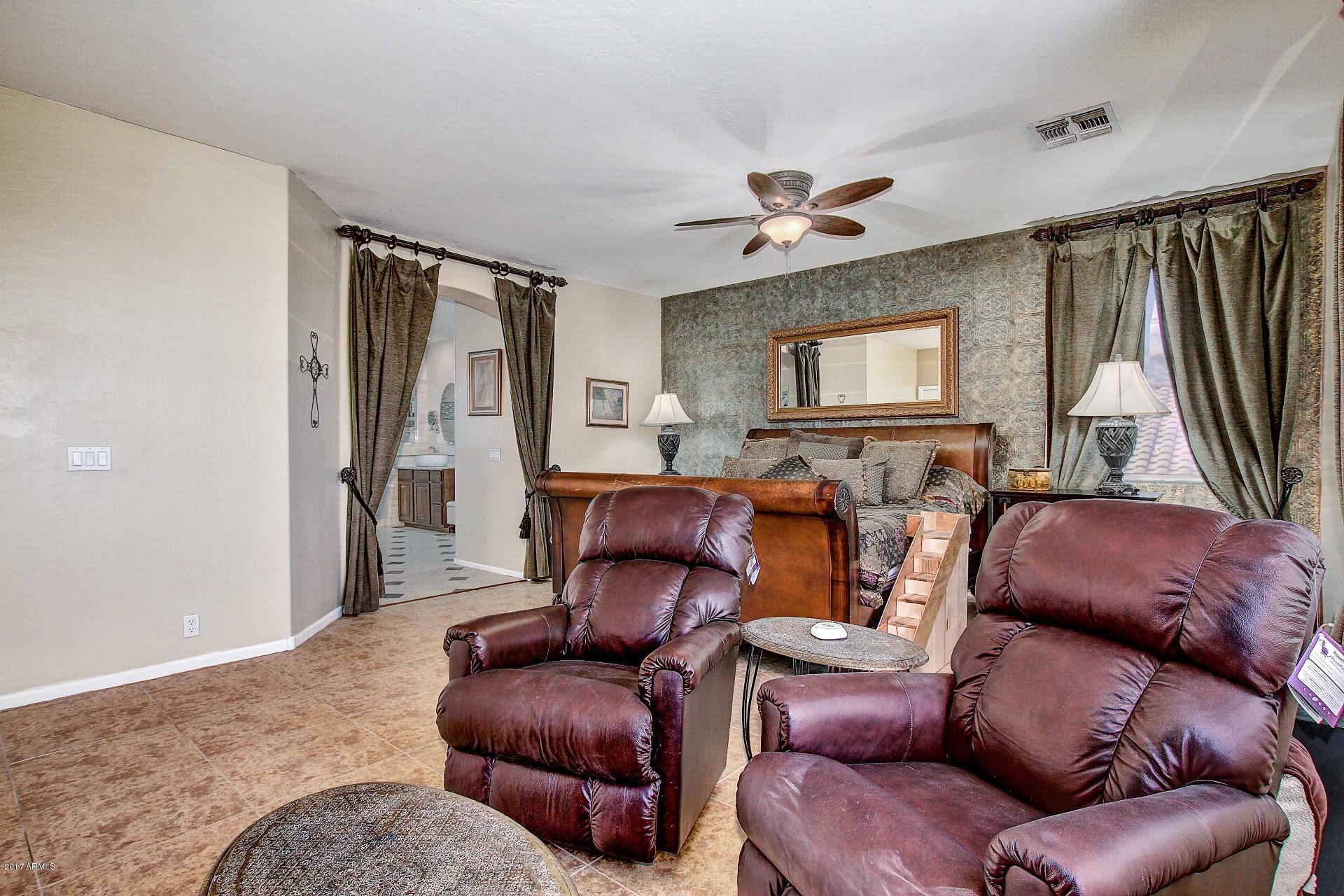 1646 East Cullumber Street Gilbert, AZ 85234 - Photo 26 of 37 Master Suite Sitting Area