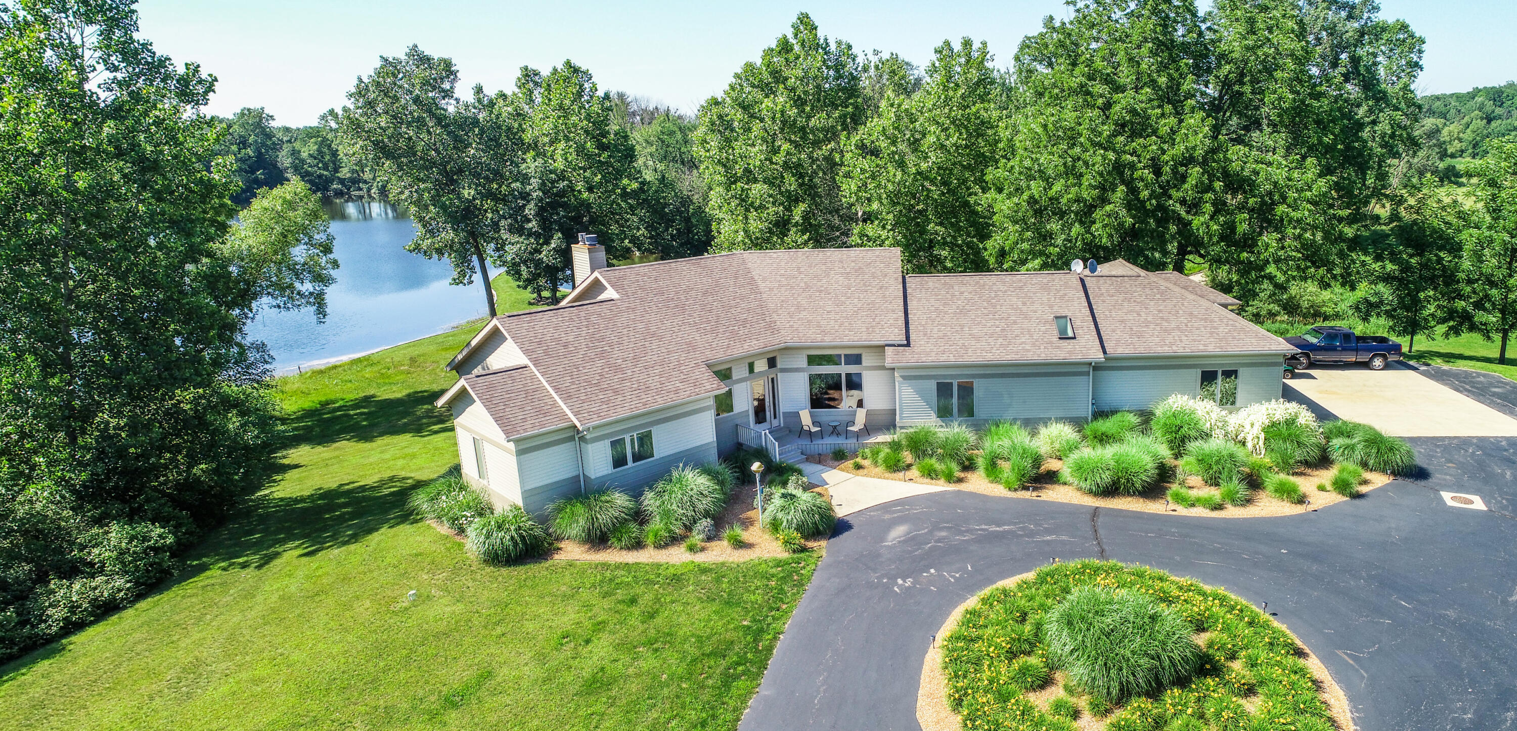 7527 Sinclair Road Eau Claire, MI 49111 - Photo 45 of 51 Sinclair-145