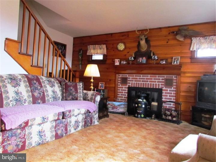 4375 Durham Road Kintnersville, PA 18930 - Photo 3 of 25 Gallery Image 3