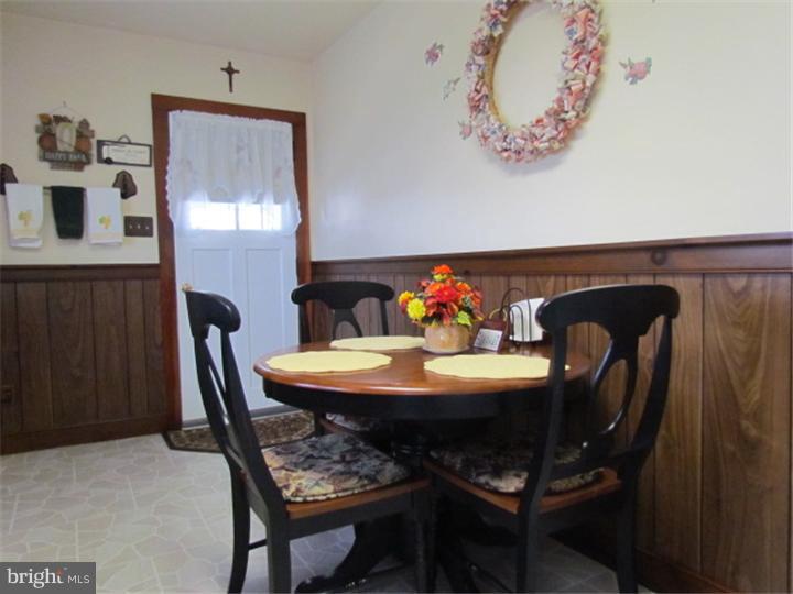 4375 Durham Road Kintnersville, PA 18930 - Photo 7 of 25 Gallery Image 7