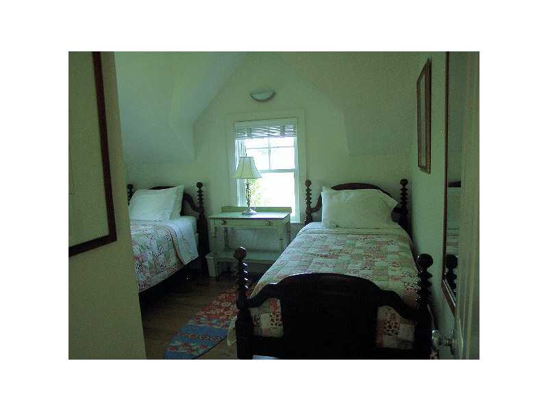 1539 Center Road Block Island, RI 02807 - Photo 8 of 10 Bedroom.