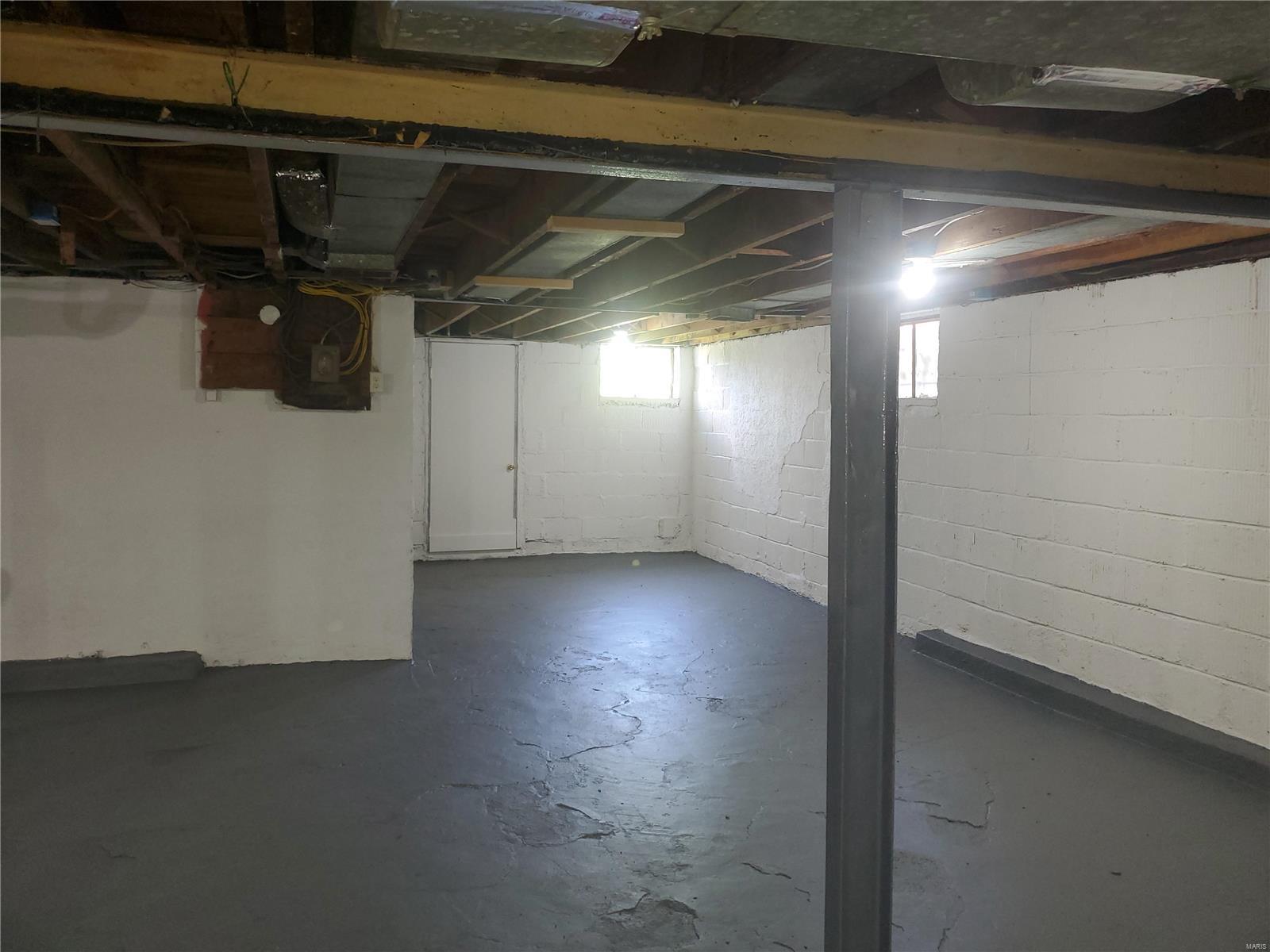 6835 Leedale Drive St. Louis, MO 63121 - Photo 30 of 33