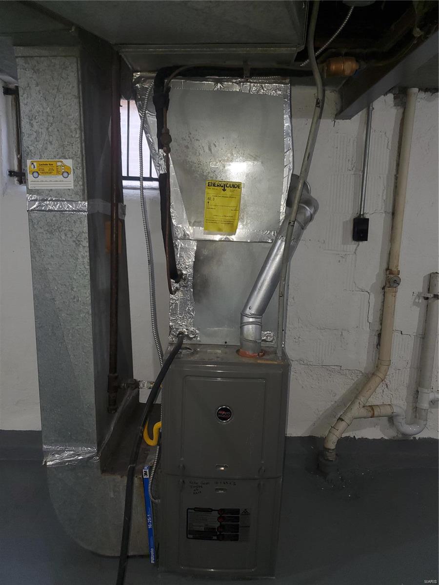 6835 Leedale Drive St. Louis, MO 63121 - Photo 31 of 33