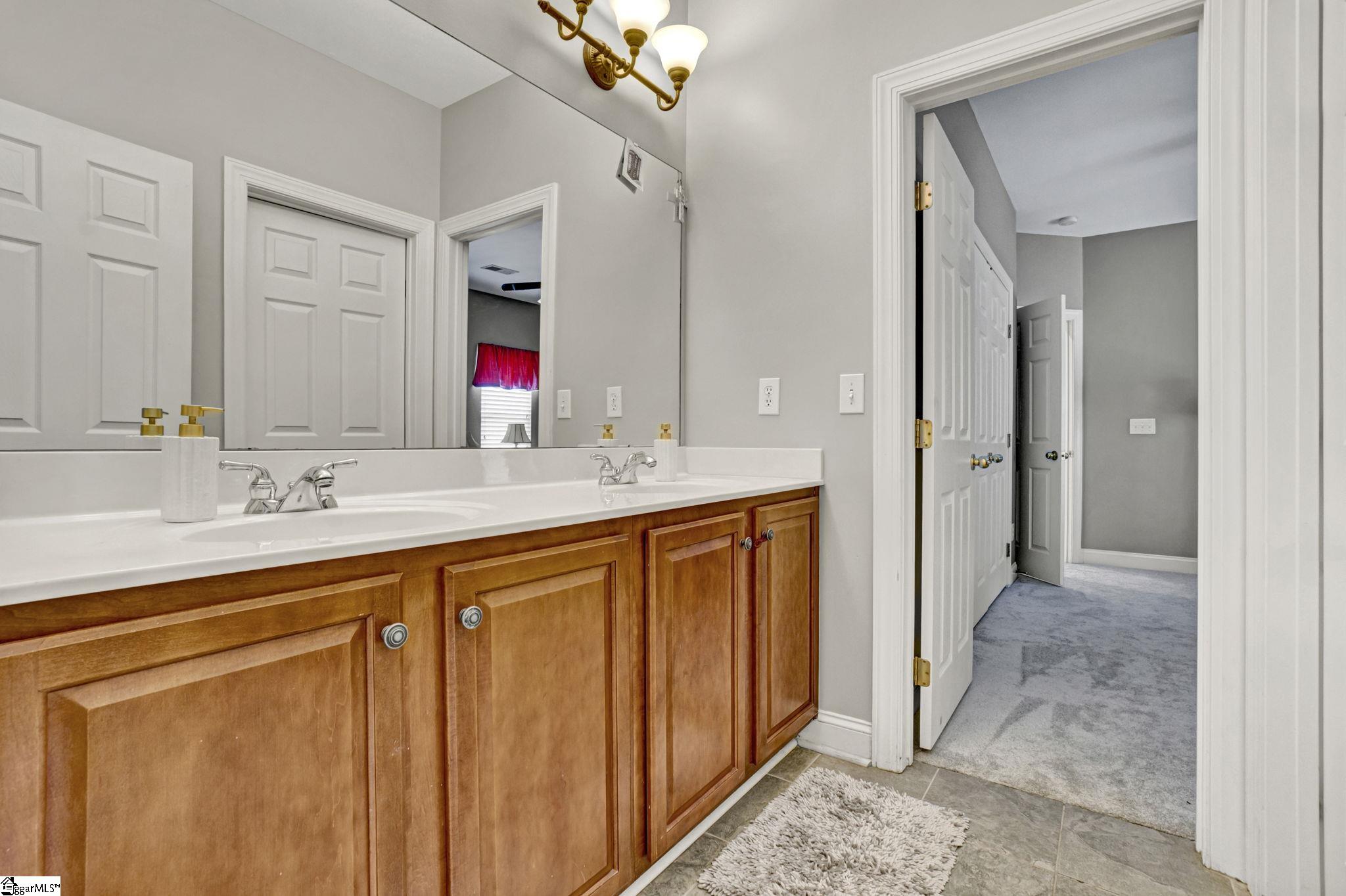 236 Highgrove Court Simpsonville, SC 29681 - Photo 21 of 31