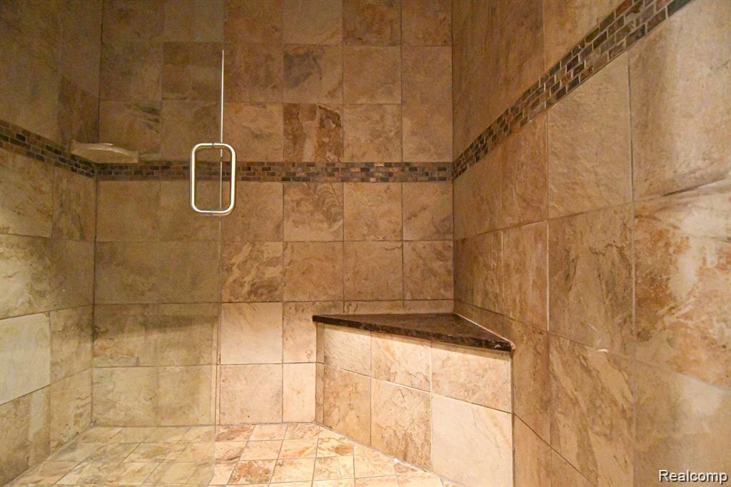 5750 Bullard Road Fenton, MI 48430 - Photo 30 of 58
