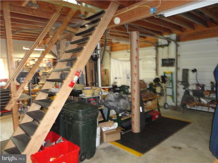 167 Leary Road Honey Brook, PA 19344 - Photo 20 of 23 Garage