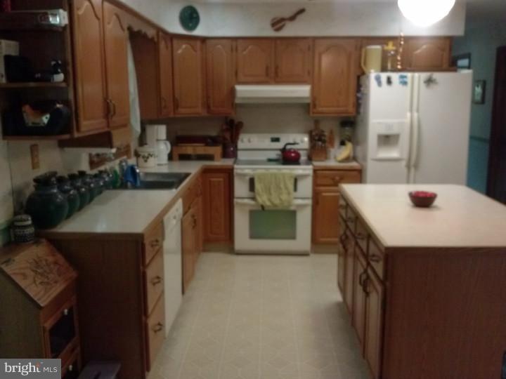 167 Leary Road Honey Brook, PA 19344 - Photo 5 of 23