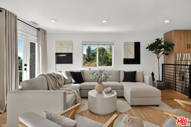 $2,897,000 | 2603 Crestmoore Place, Los Angeles, CA 90065