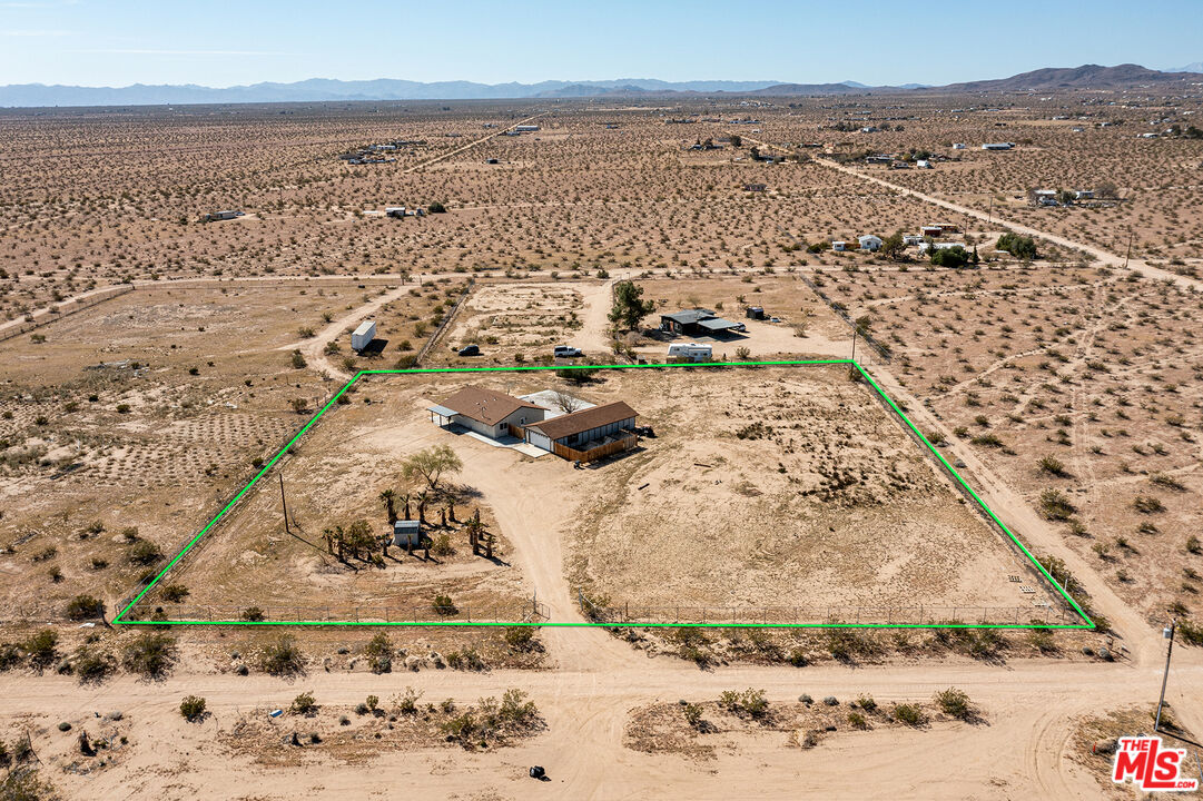 60777 Adele Road Landers, CA 92285 - Photo 40 of 43