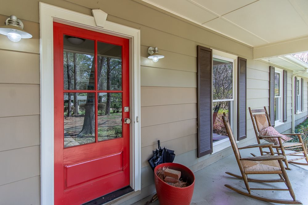 136 Ashcot Circle Jackson, MS 39211 - Photo 3 of 28 Photo 3