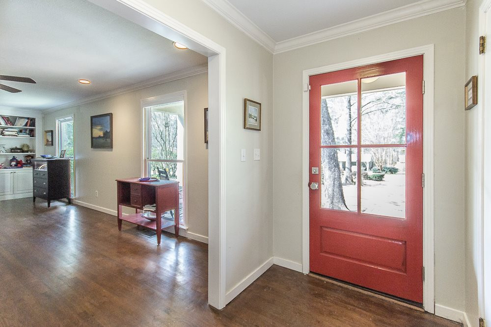 136 Ashcot Circle Jackson, MS 39211 - Photo 5 of 28 Photo 5