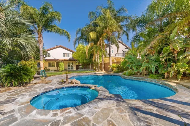 $5,000 | 18210 Shannon Ridge Place, Canyon Country, CA 91387