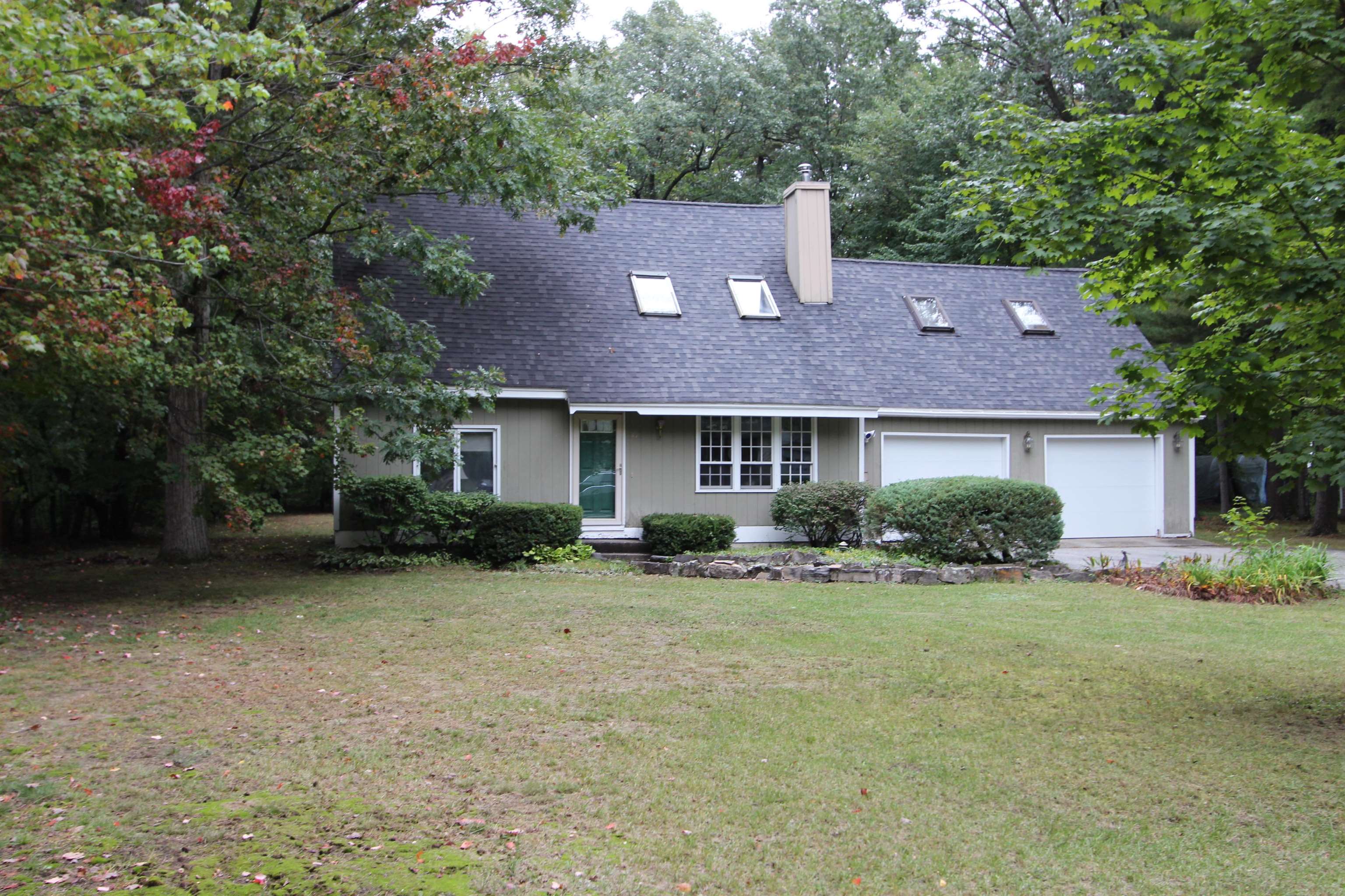45 Oak Ridge Drive Colchester, VT 05446 - Photo 2 of 39 Gallery Image 2