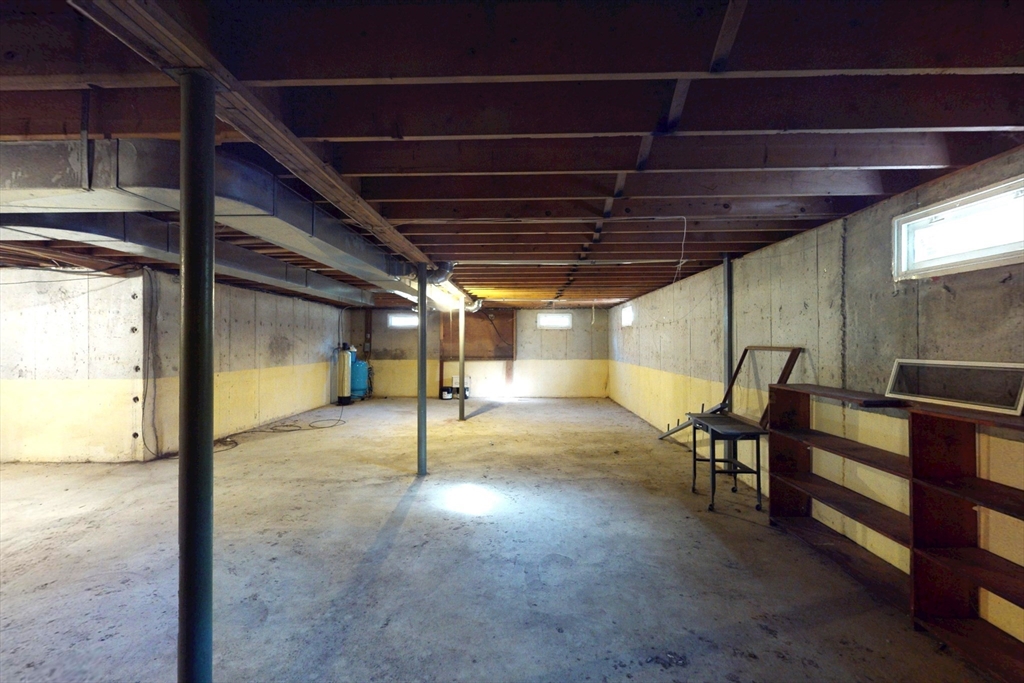 29 Union Street Plainfield, MA 01070 - Photo 35 of 41