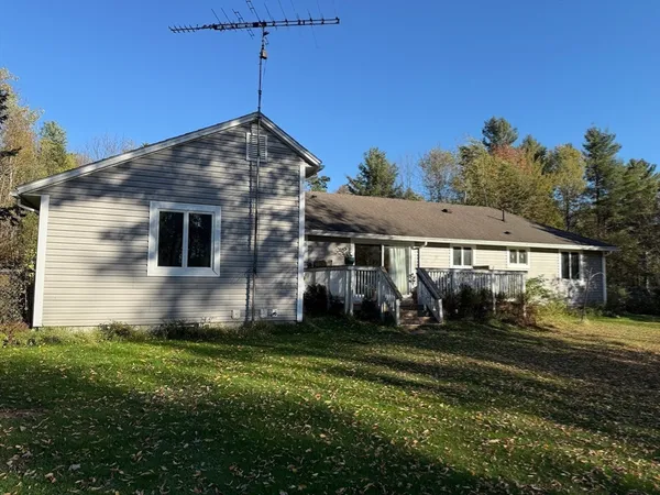 $517,000 | 29 Union Street, Plainfield, MA 01070