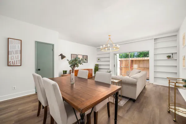 $189,999 | 14703 Barryknoll Lane, Unit 26, Houston, TX 77079