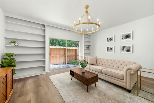 $189,999 | 14703 Barryknoll Lane, Unit 26, Houston, TX 77079