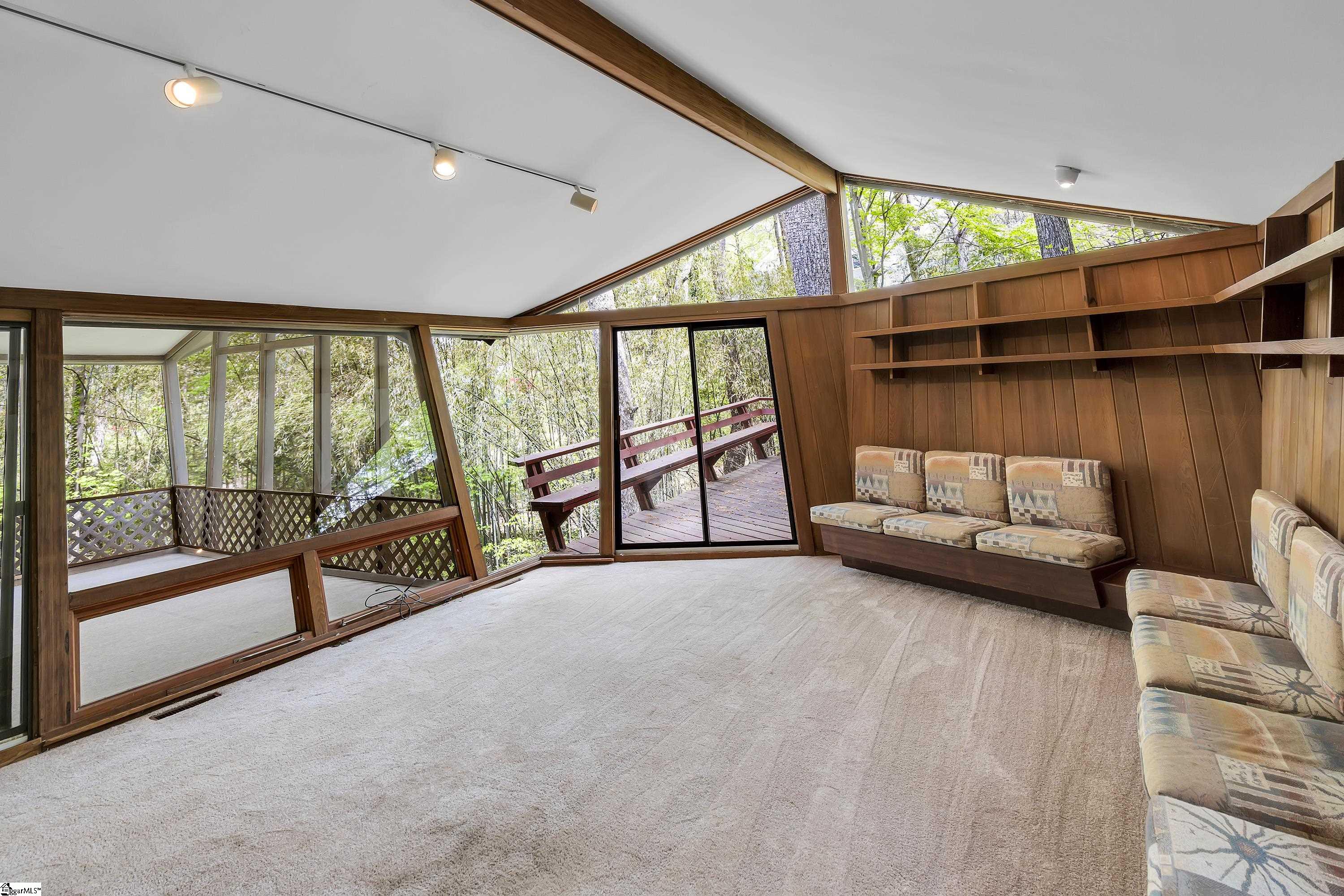 1815 Cleveland Street Extension Greenville, SC 29607 - Photo 11 of 26