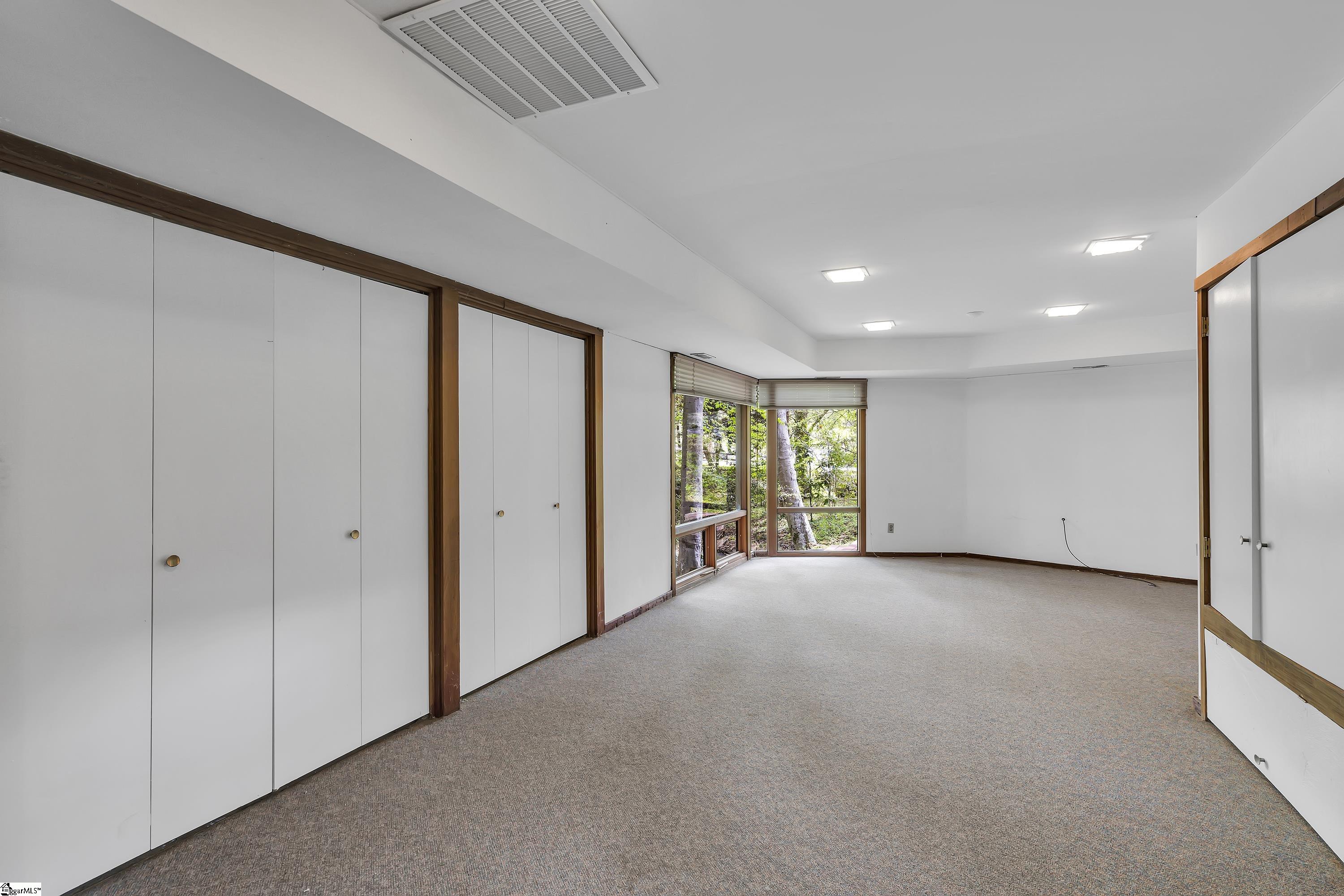 1815 Cleveland Street Extension Greenville, SC 29607 - Photo 18 of 26