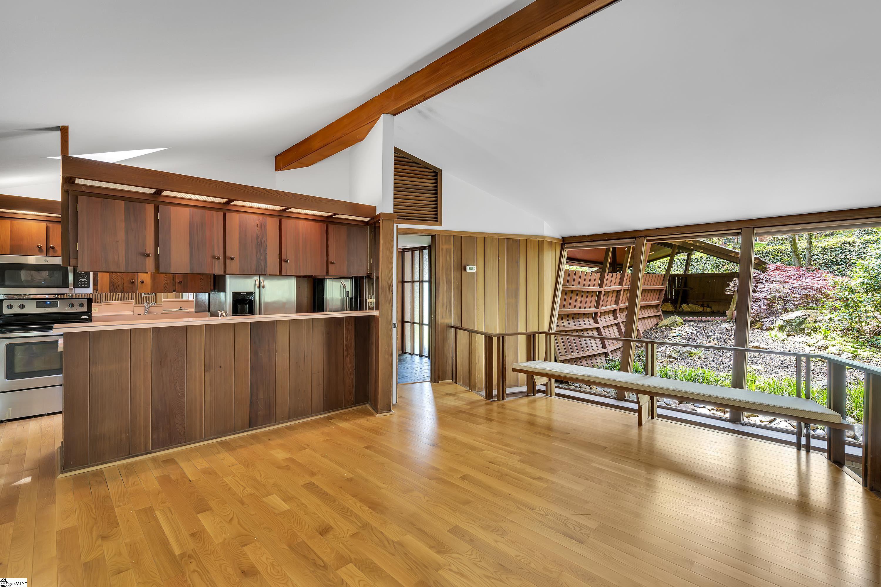 1815 Cleveland Street Extension Greenville, SC 29607 - Photo 10 of 26