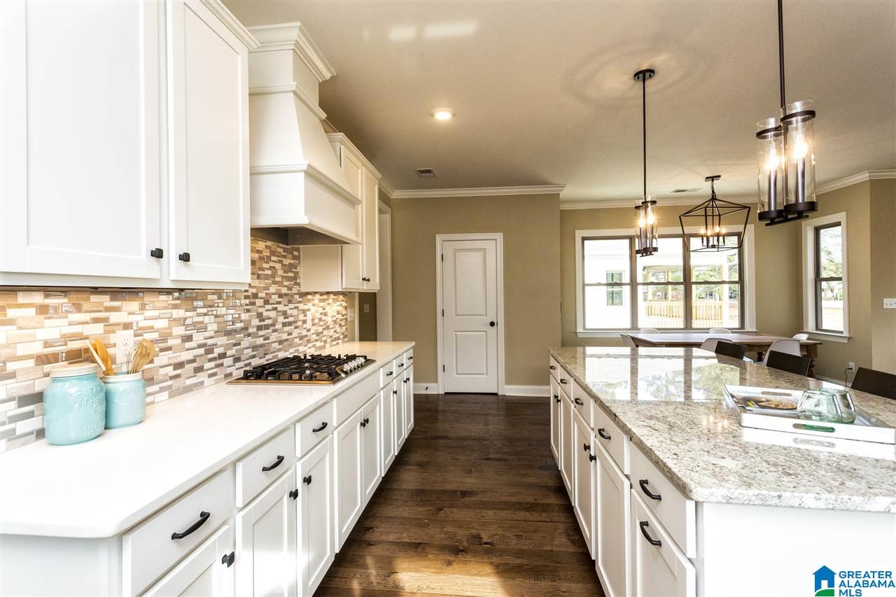 2978 Altadena Ridge Drive Birmingham, AL 35243 - Photo 12 of 50