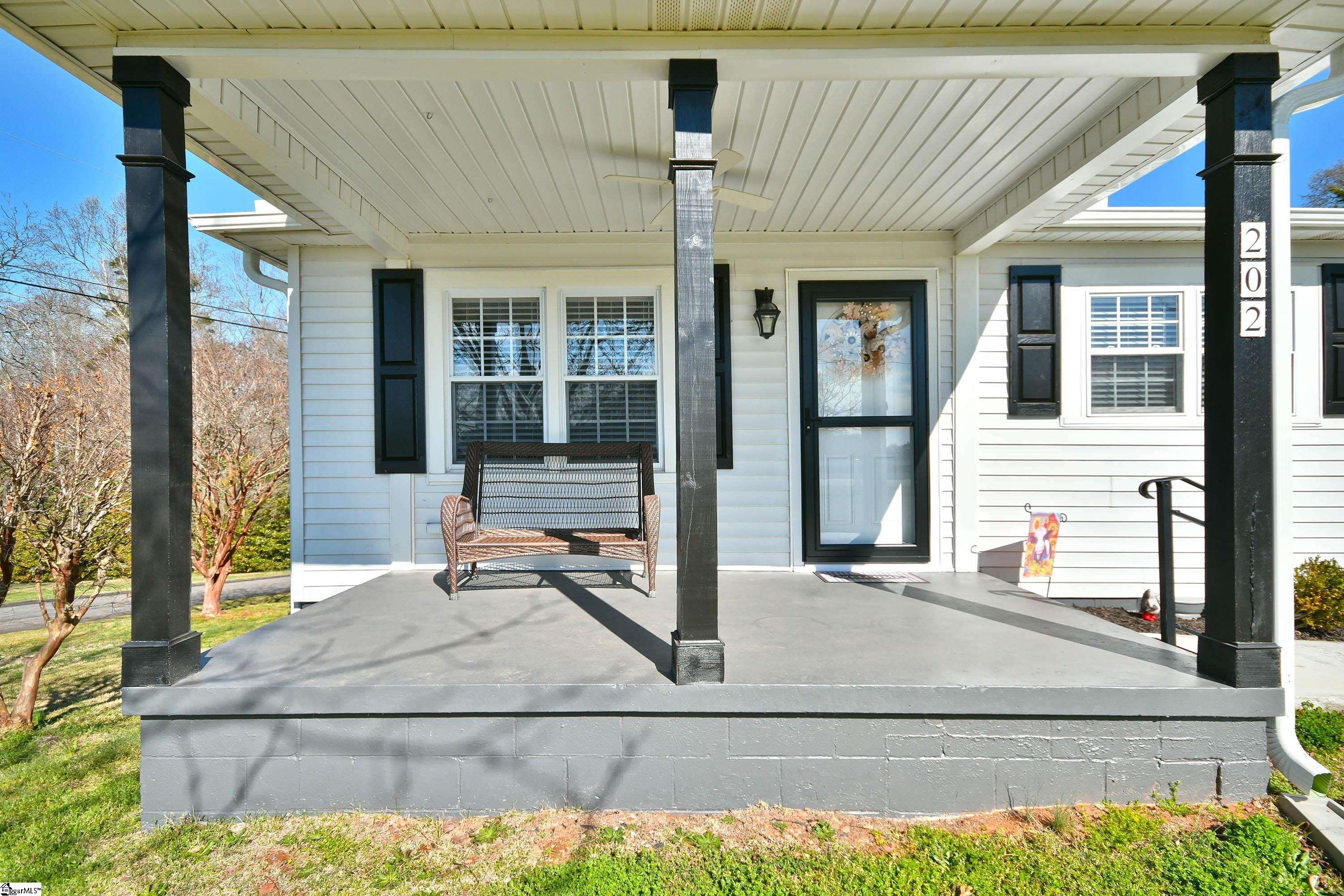 200 Due W Circle Easley, SC 29640 - Photo 31 of 48