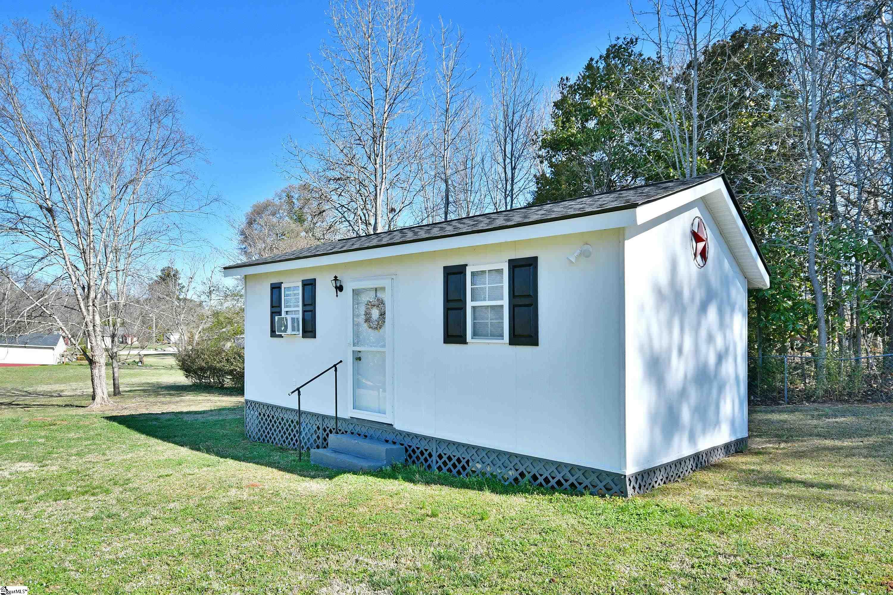 200 Due W Circle Easley, SC 29640 - Photo 44 of 48